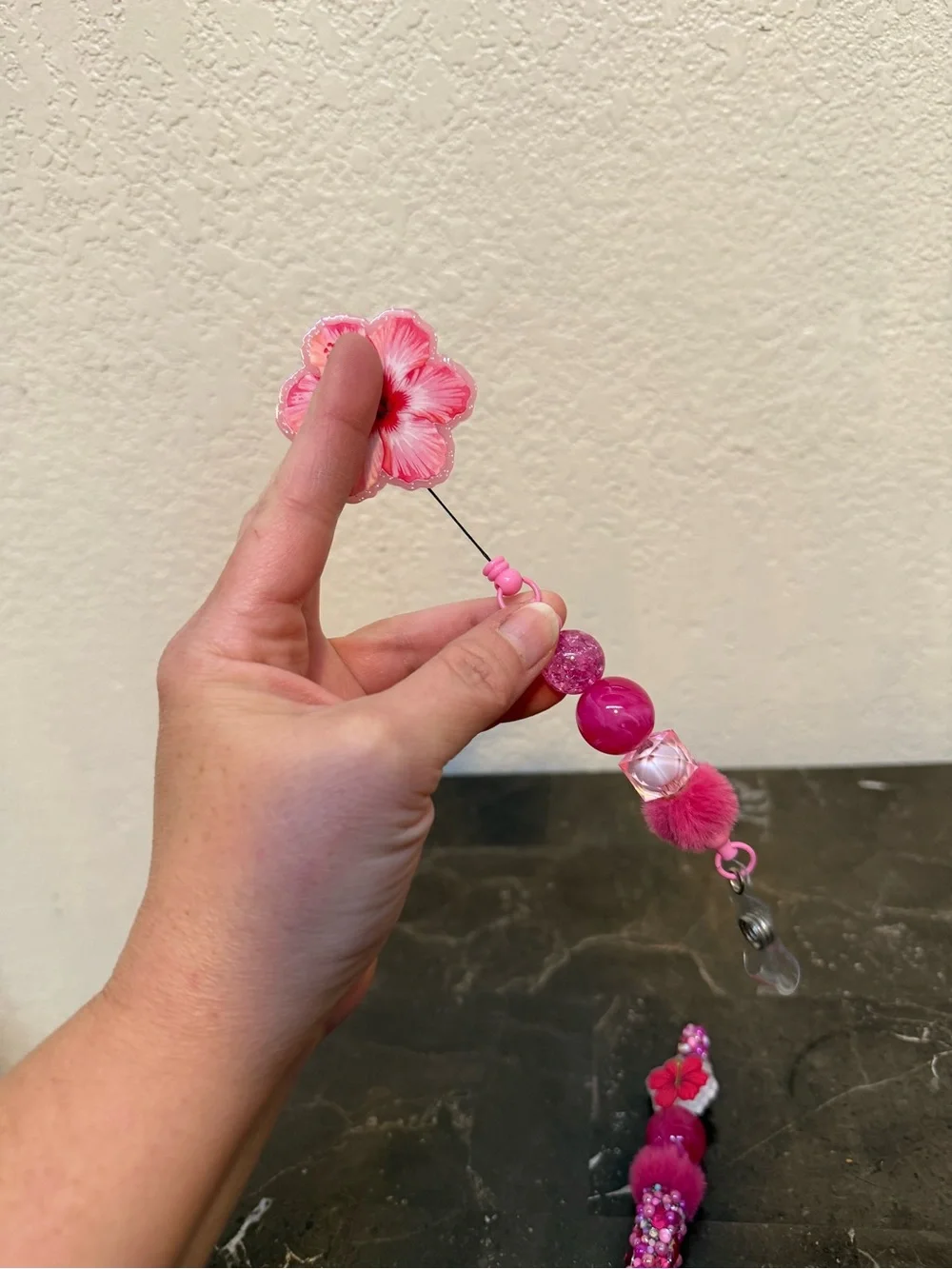 Hibiscus Hawaiian Flower Rhinestone Beaded Pen and Matching Badge Reel Handmade